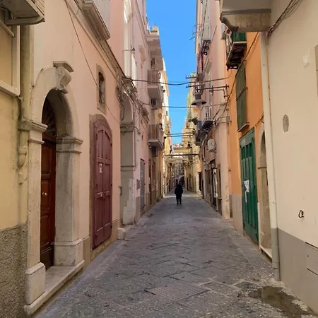 Casetta Blue House Gaeta Via Dell'Indipendenza Exterior foto