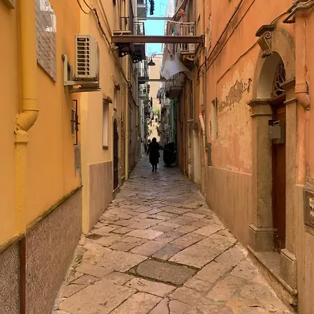 Casetta Blue House Gaeta Via Dell'Indipendenza Exterior foto
