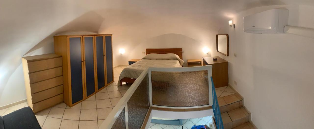 Casetta Blue House Via Dell'indipendenza Apartment